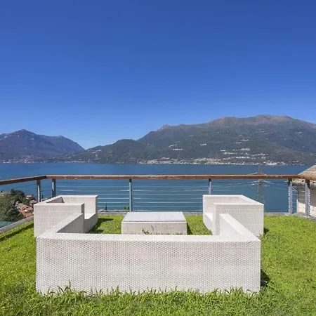 Apartament Poolside Cristina Bellano