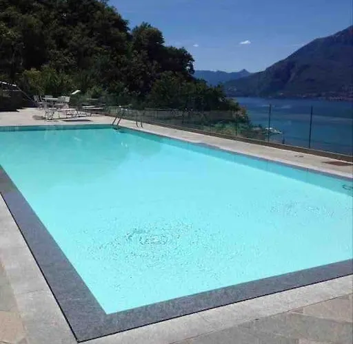 Poolside Cristina Apartament